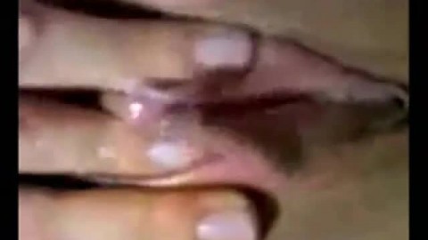 Japanese Amateur Girl Masturbates on Cellphone