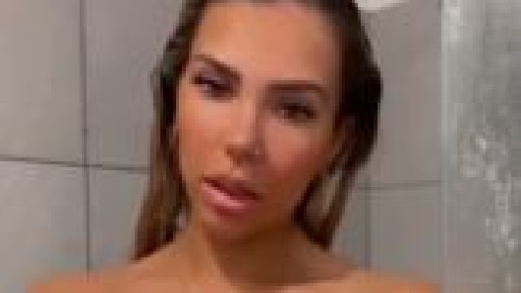 chelsea jenks topless shower por n hub