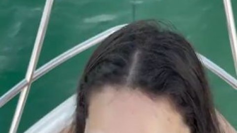 izzy green deepthroat boat porno espanol