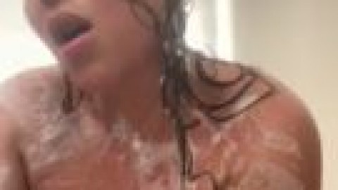 slutty shower solo p video