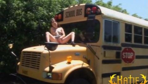 Katie Kaos masturbate in the school bus