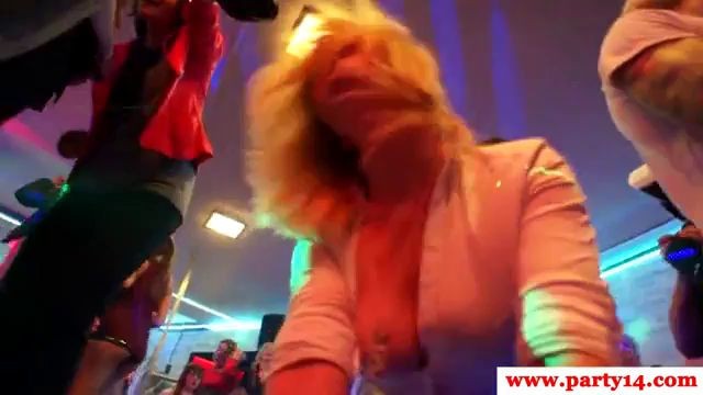 Euro Orgy In Bar - Amateur party euro doggystyled in orgy group sex in bar, Havinyarta -  PeekVids