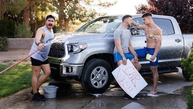 MEN - Wet Ass Fundraiser with Malik Delgaty and Caden