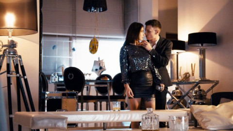 Brazzers - The Perfect Gift With Liya Silver, Charlie Dean